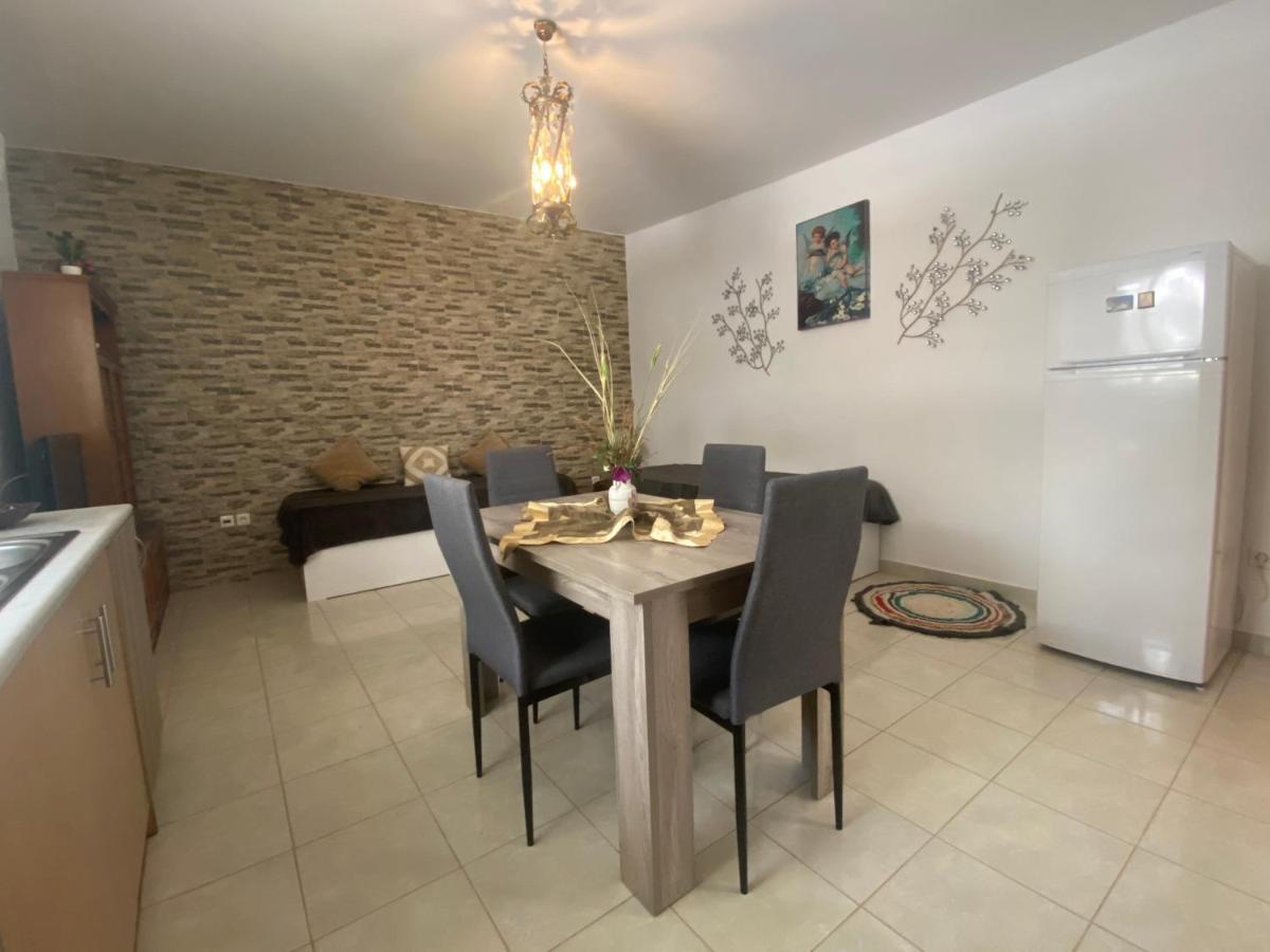 Galini Apartment カルパトス エクステリア 写真